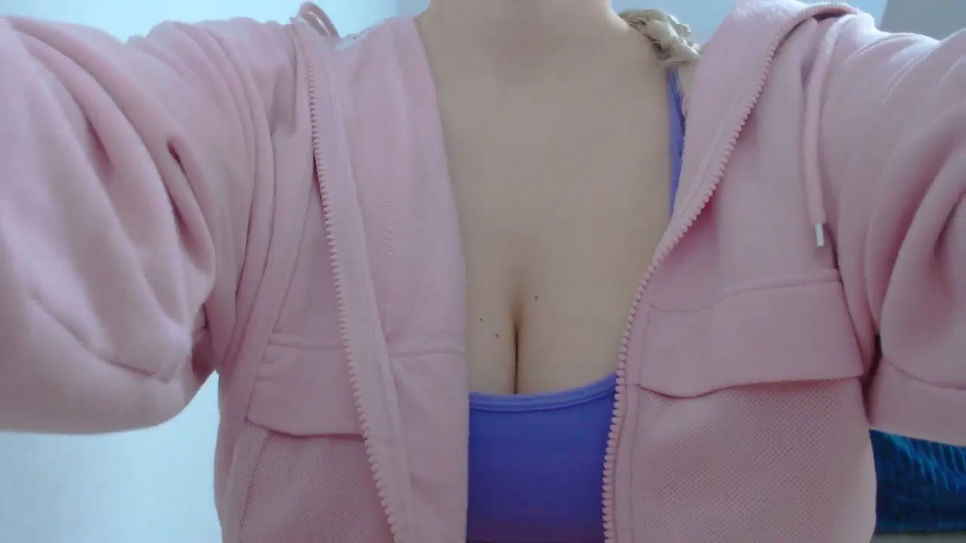 Gallery image thumbnail from AllleeS's myfreecams stream on, 02/11/2025, 14:10 image 20 of 20