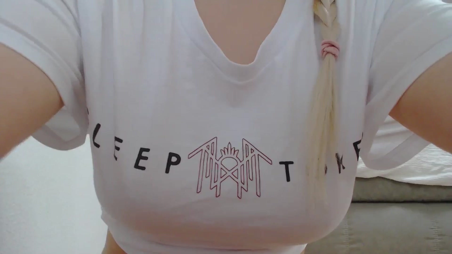 Gallery image thumbnail from AllleeS's myfreecams stream on, 02/18/2025, 13:48 image 10 of 20