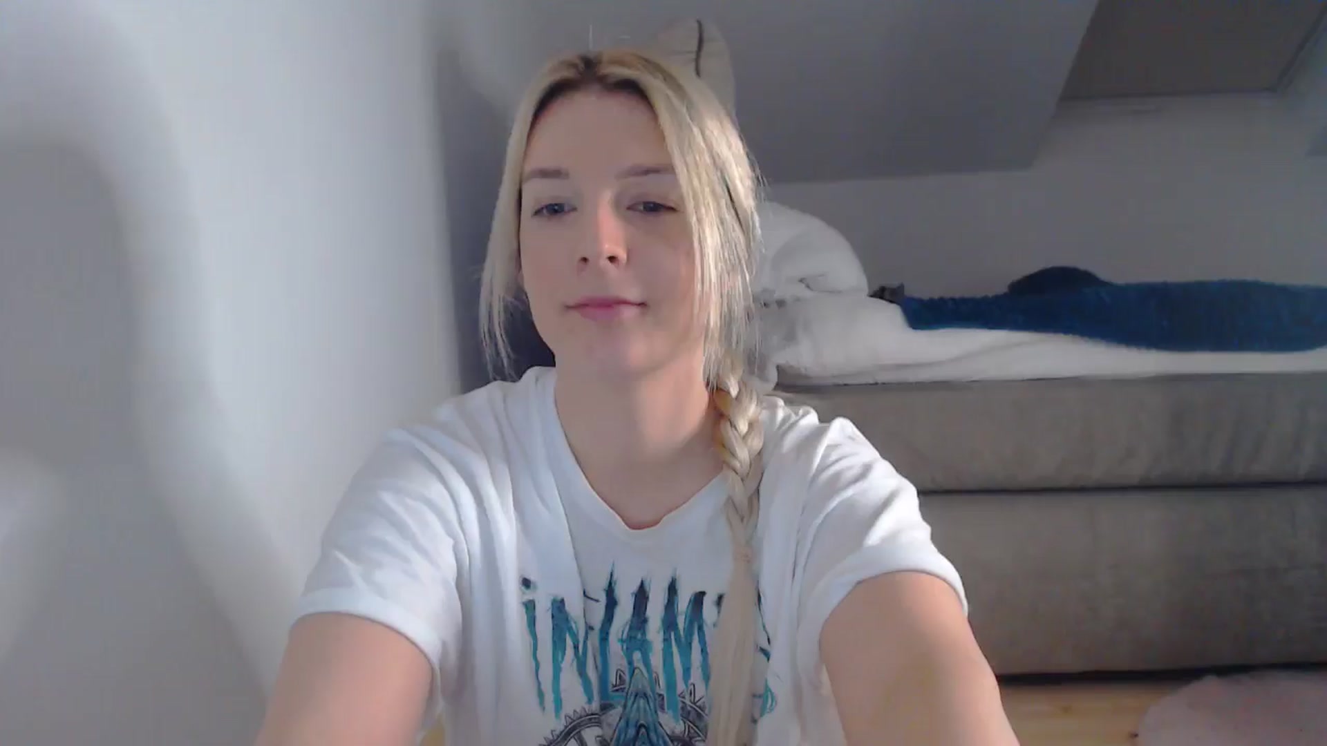 Gallery image thumbnail from AllleeS's myfreecams stream on, 03/04/2025, 13:24 image 1 of 20