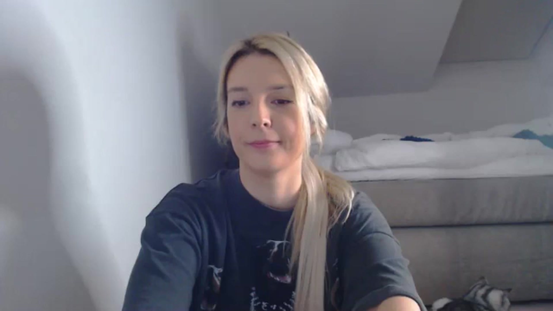 Gallery image thumbnail from AllleeS's myfreecams stream on, 03/12/2025, 14:15 image 5 of 20