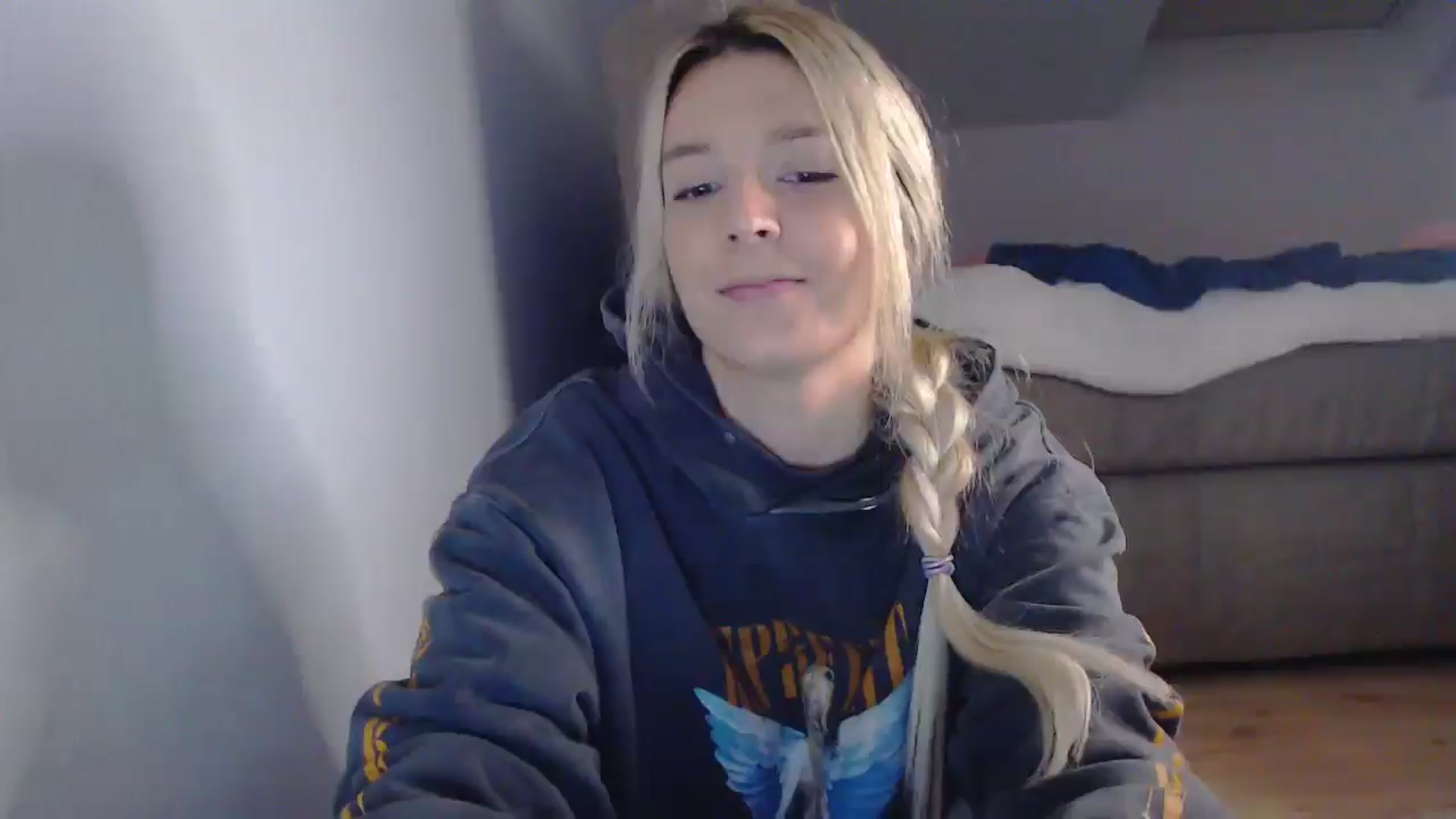 Gallery image thumbnail from AllleeS's myfreecams stream on, 03/27/2025, 16:39 image 1 of 20