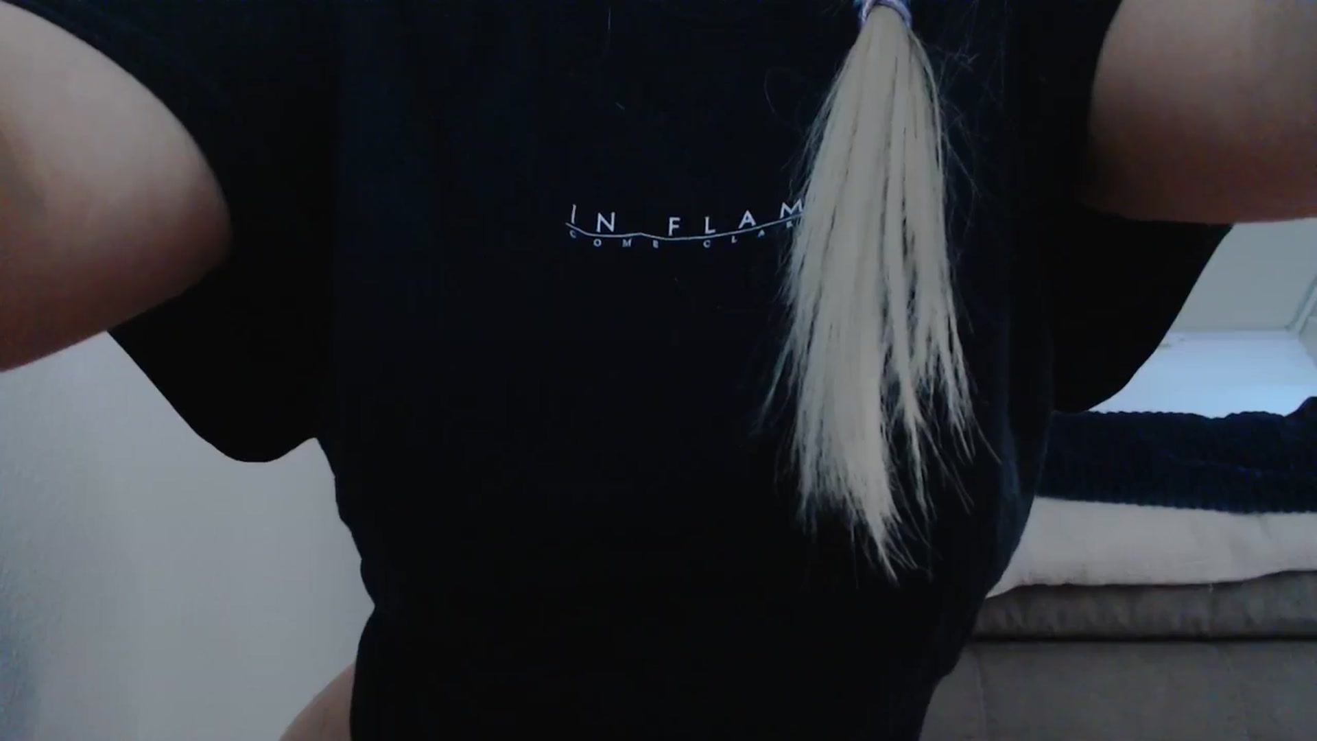 Gallery image thumbnail from AllleeS's myfreecams stream on, 03/29/2025, 13:38 image 11 of 20
