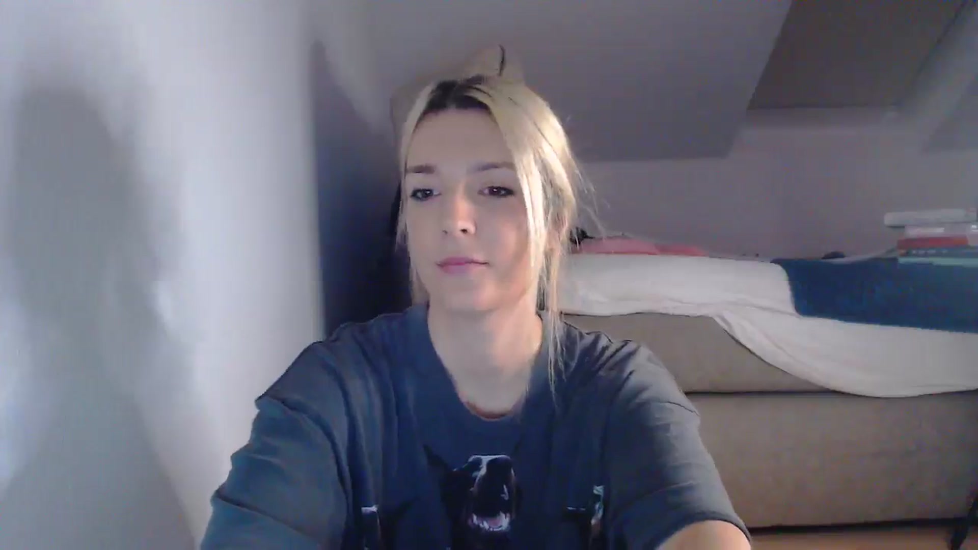 Gallery image thumbnail from AllleeS's myfreecams stream on, 10/14/2025, 12:55 image 9 of 20