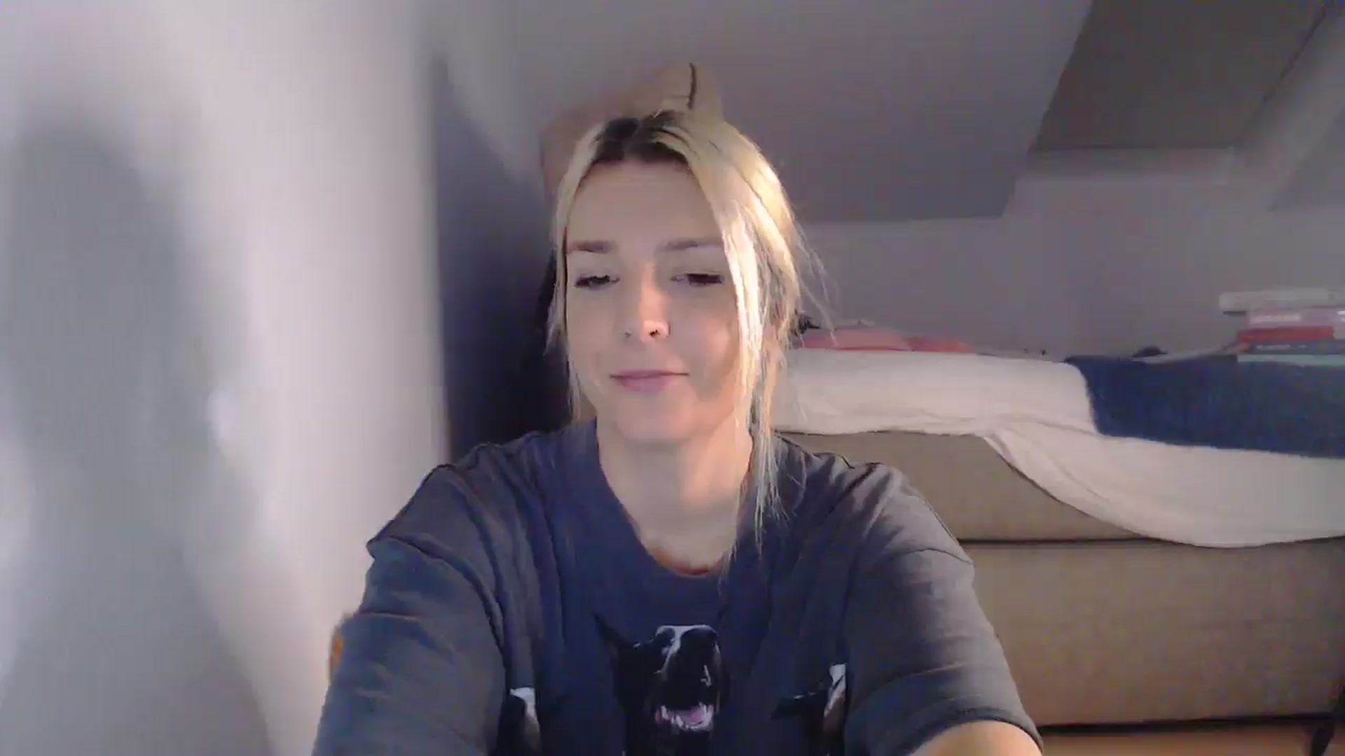 Gallery image thumbnail from AllleeS's myfreecams stream on, 10/14/2025, 12:55 image 10 of 20