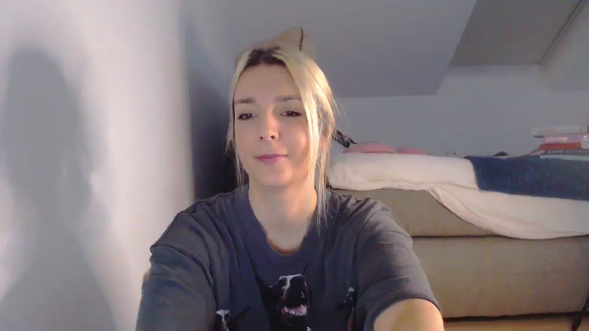 Gallery image thumbnail from AllleeS's myfreecams stream on, 10/14/2025, 12:55 image 7 of 20