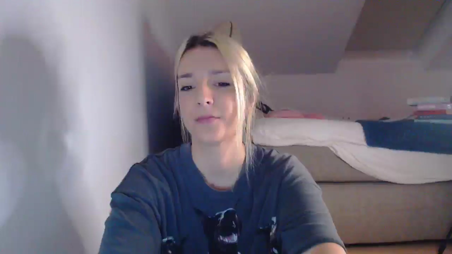 Gallery image thumbnail from AllleeS's myfreecams stream on, 10/14/2025, 12:55 image 6 of 20