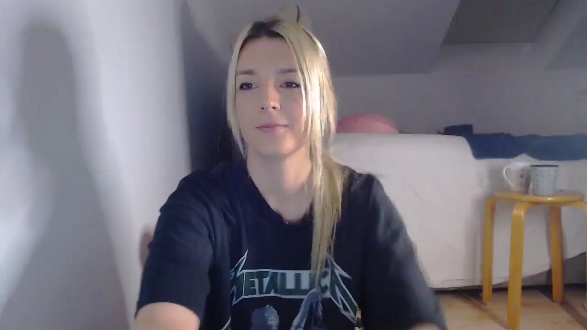 Gallery image thumbnail from AllleeS's myfreecams stream on, 10/15/2025, 13:23 image 2 of 20