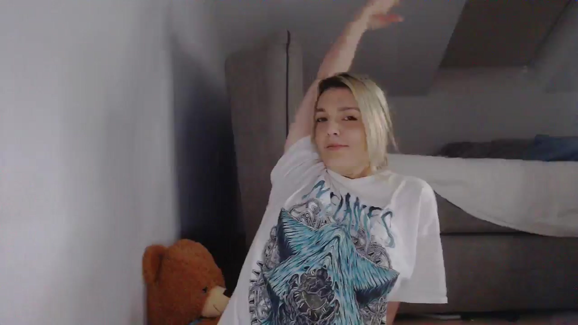 Gallery image thumbnail from AllleeS's myfreecams stream on, 11/15/2025, 13:16 image 6 of 20