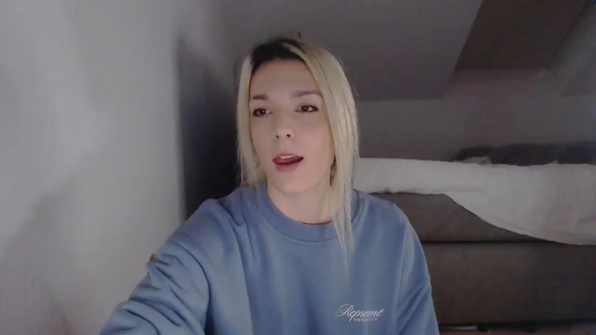 Gallery image thumbnail from AllleeS's myfreecams stream on, 11/15/2025, 13:16 image 1 of 20
