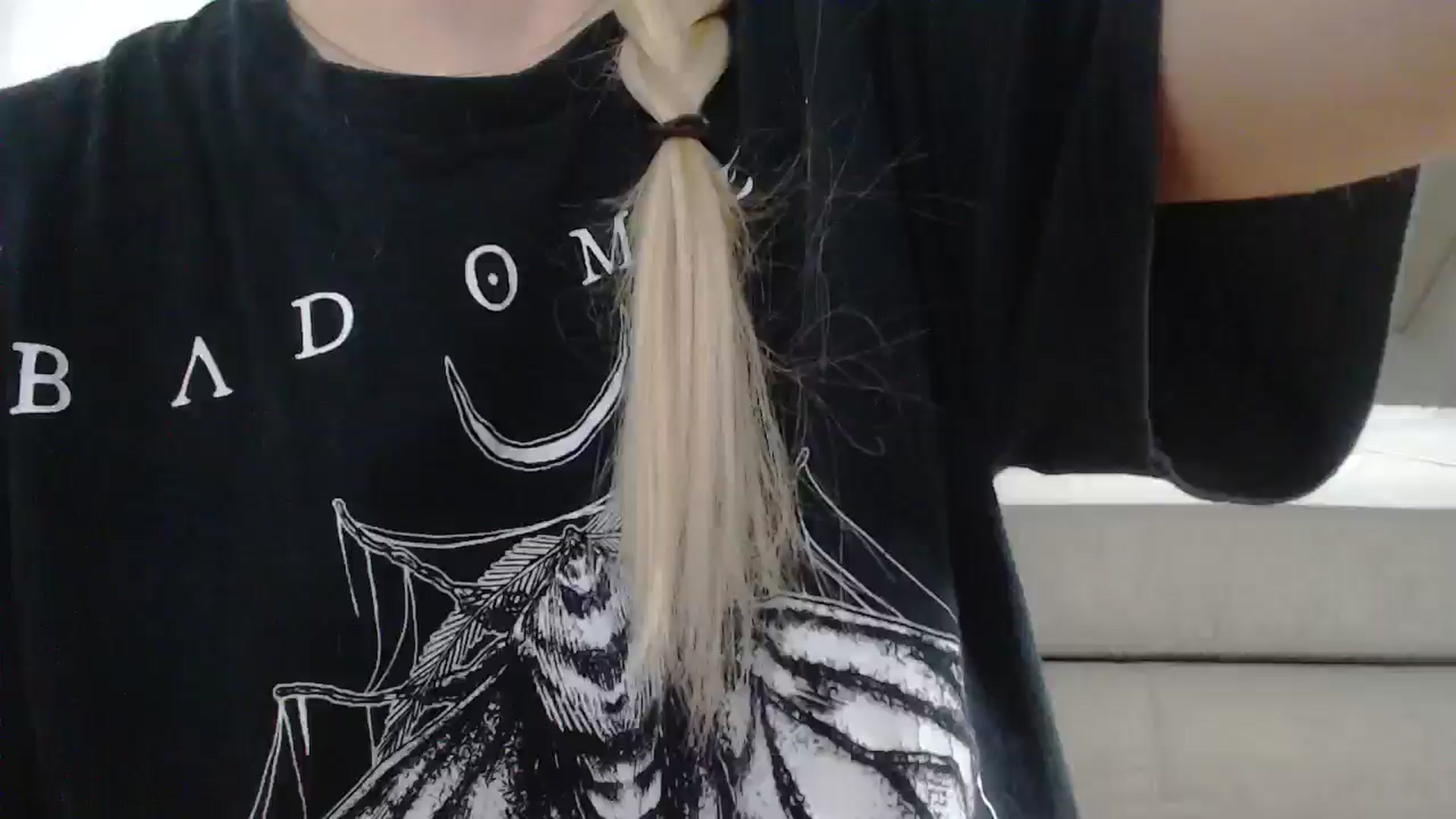Gallery image thumbnail from AllleeS's myfreecams stream on, 04/15/2026, 13:23 image 15 of 20