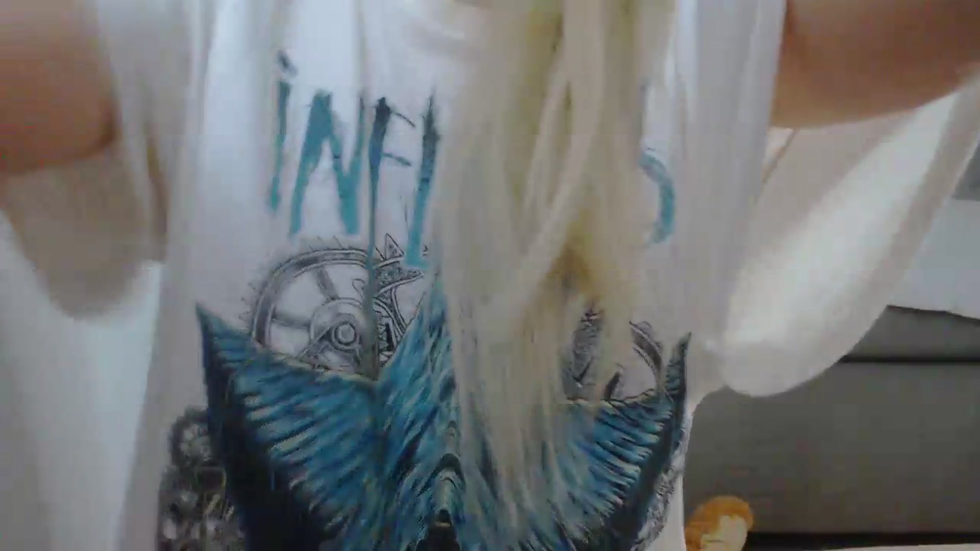 Gallery image thumbnail from AllleeS's myfreecams stream on, 05/31/2026, 12:17 image 16 of 20