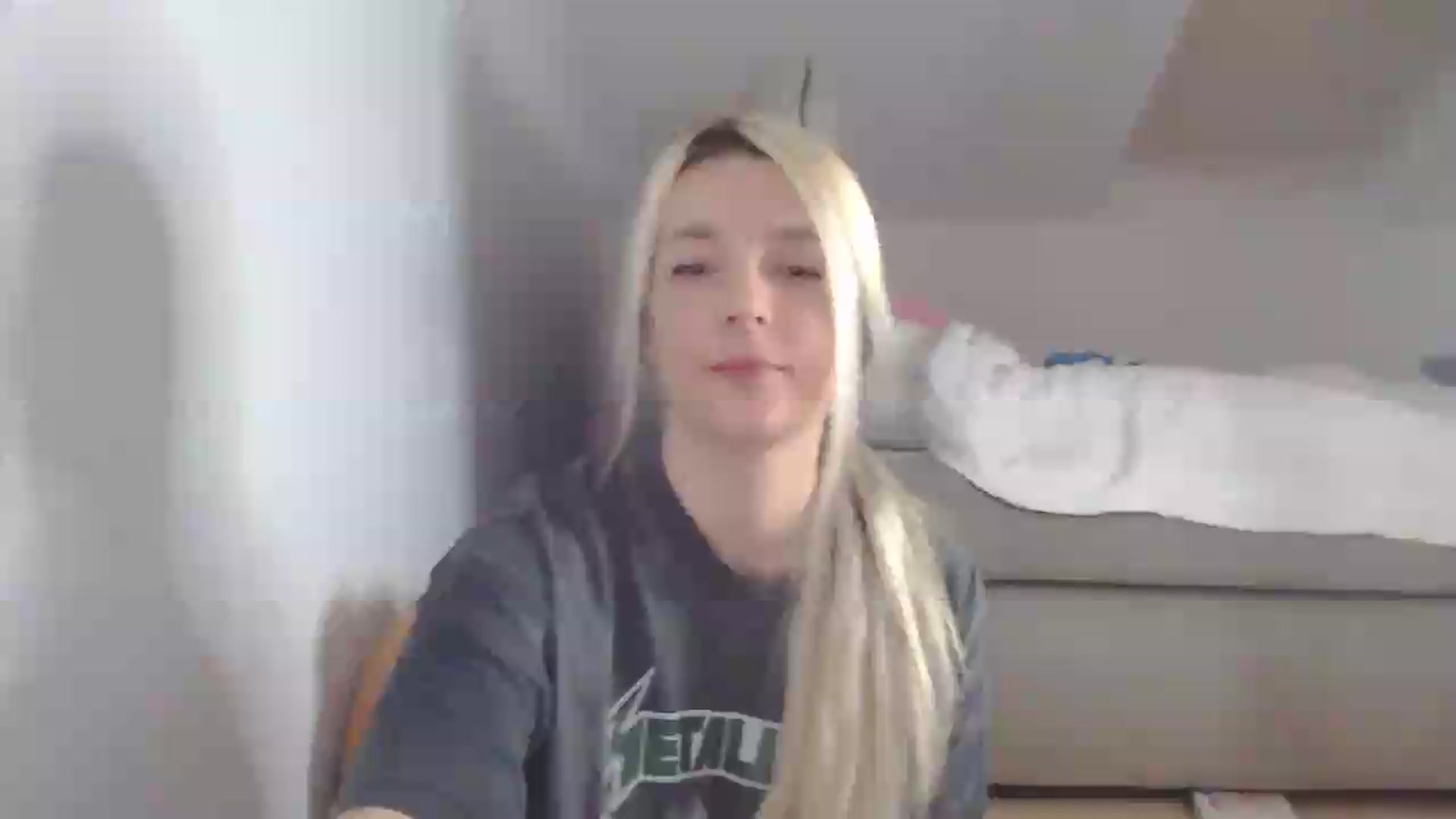 Gallery image thumbnail from AllleeS's myfreecams stream on, 07/22/2026, 13:04 image 7 of 20