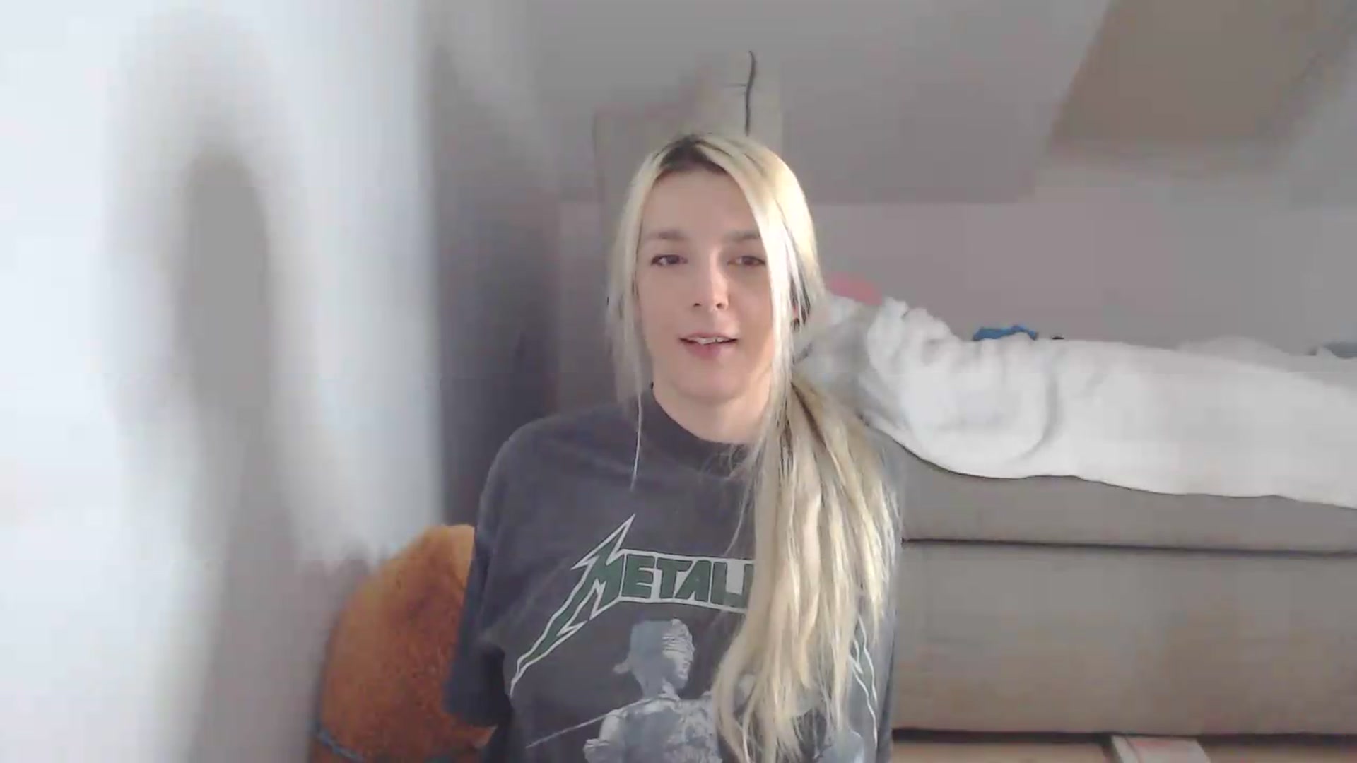 Gallery image thumbnail from AllleeS's myfreecams stream on, 07/22/2026, 13:04 image 15 of 20