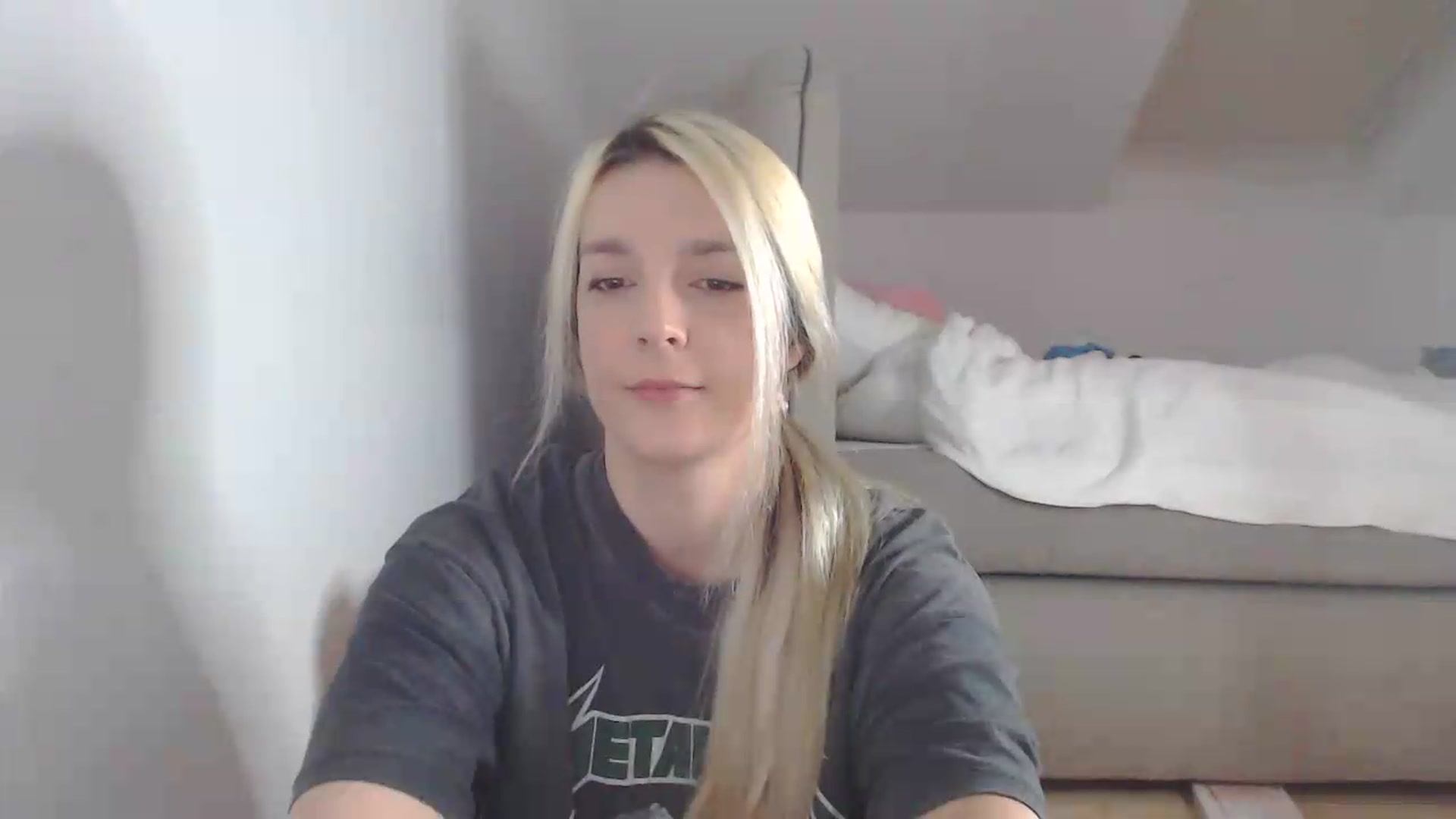 Gallery image thumbnail from AllleeS's myfreecams stream on, 07/22/2026, 13:04 image 5 of 20
