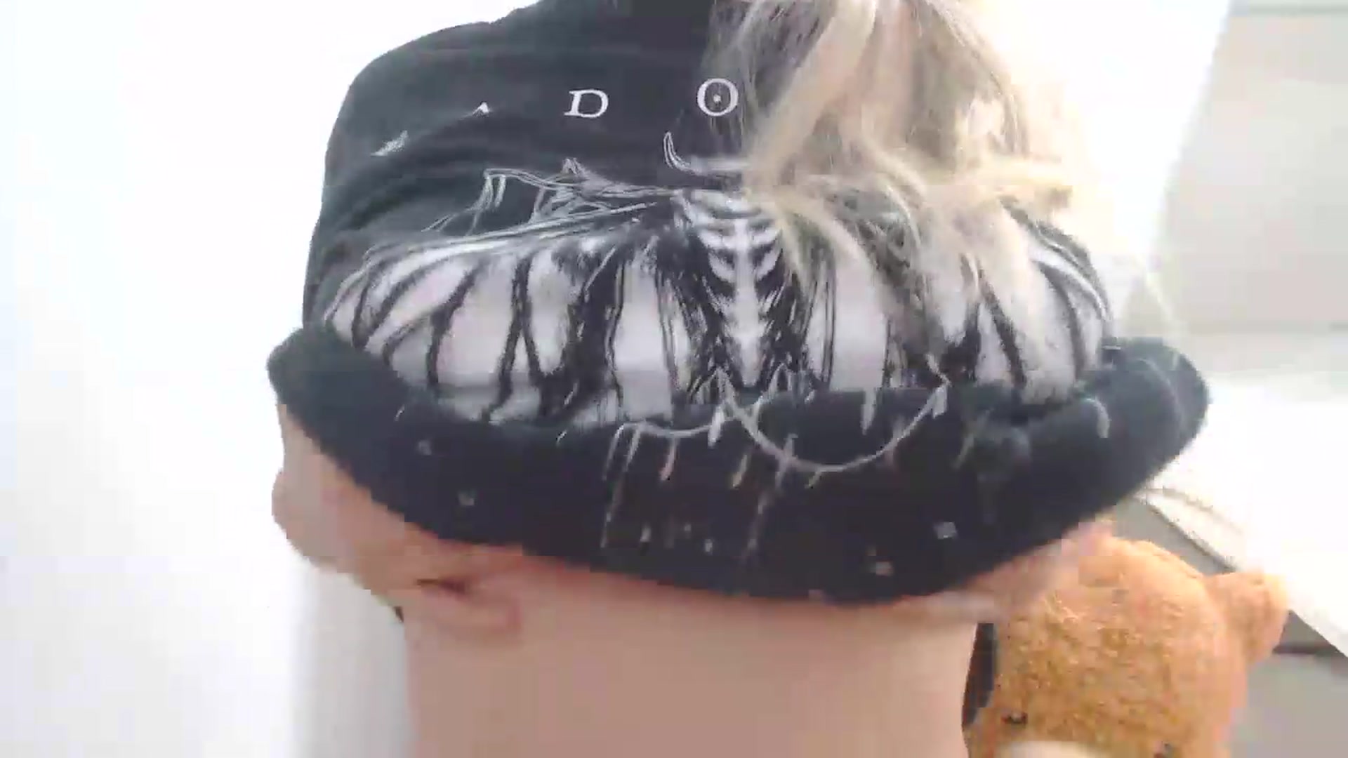 Gallery image thumbnail from AllleeS's myfreecams stream on, 07/30/2026, 12:23 image 10 of 20