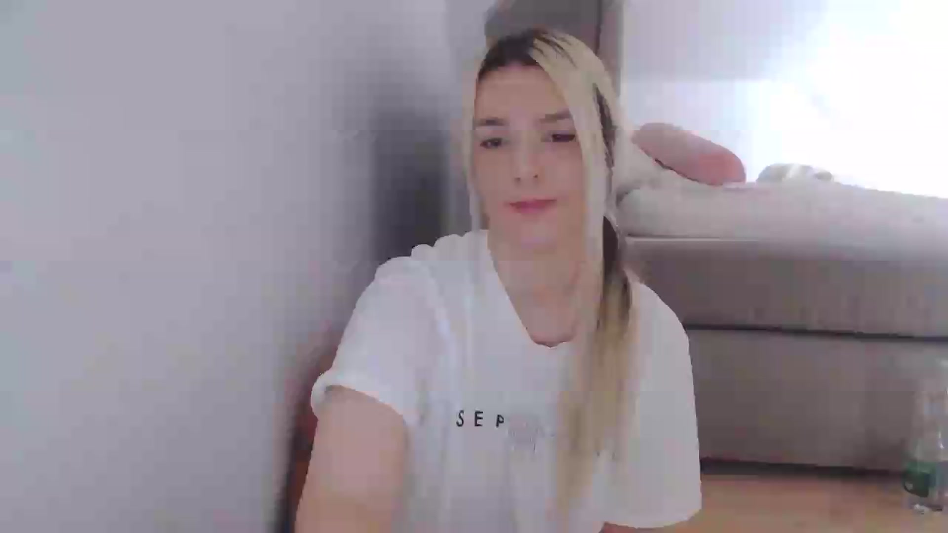 Gallery image thumbnail from AllleeS's myfreecams stream on, 08/08/2026, 12:00 image 13 of 20