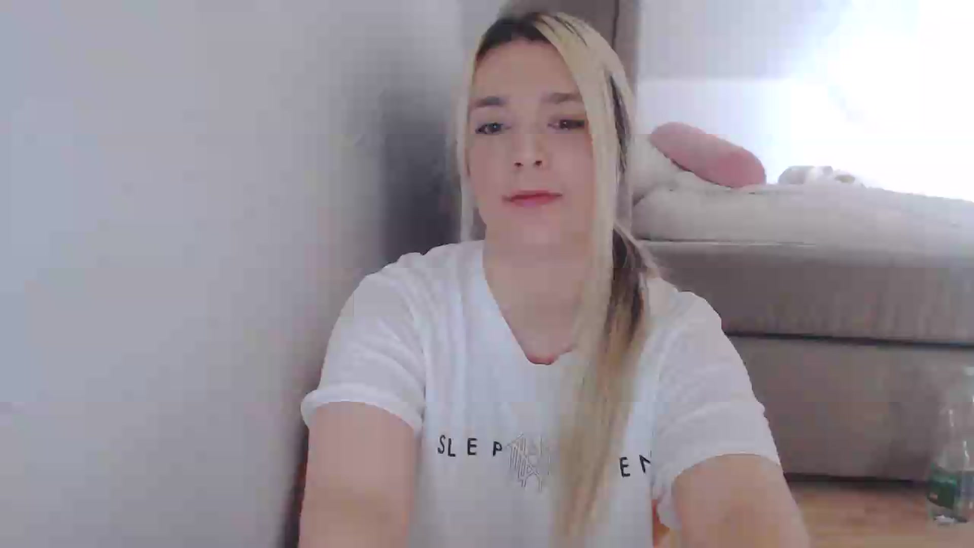 Gallery image thumbnail from AllleeS's myfreecams stream on, 08/08/2026, 12:00 image 8 of 20
