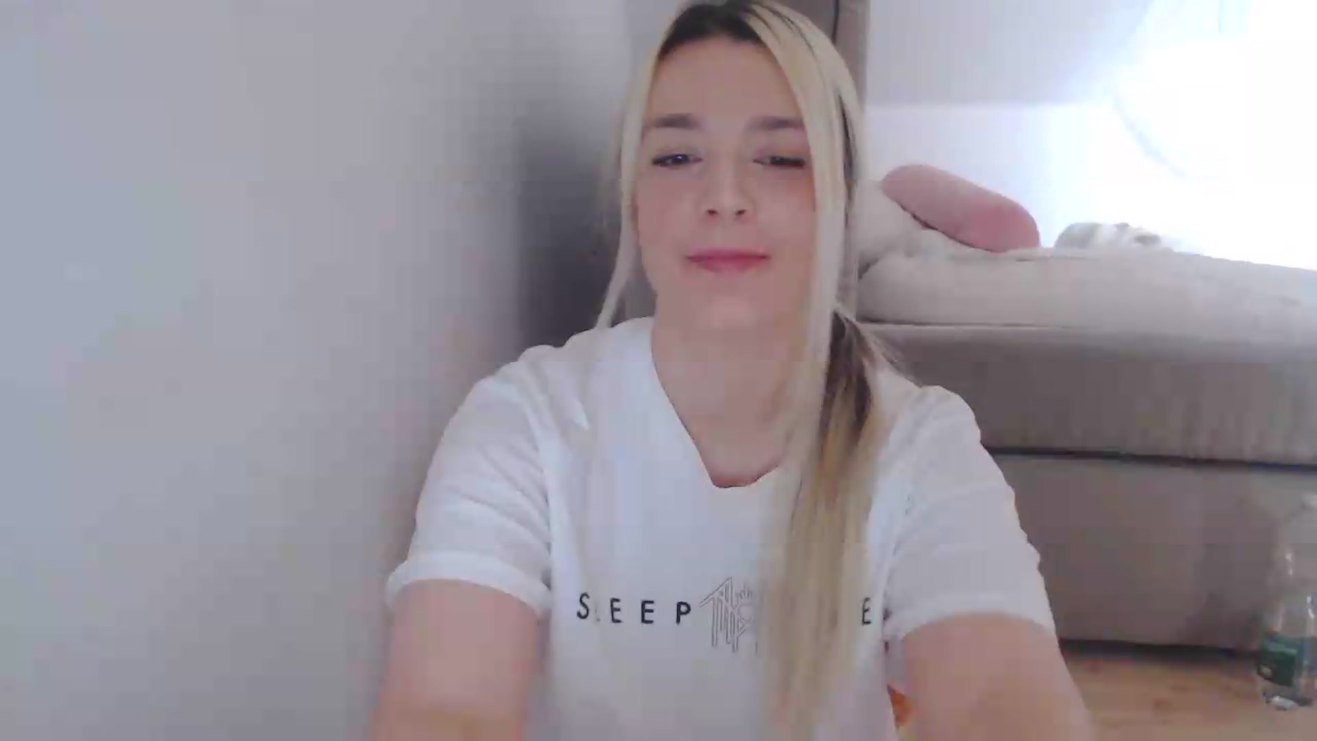 Gallery image thumbnail from AllleeS's myfreecams stream on, 08/08/2026, 12:00 image 18 of 20
