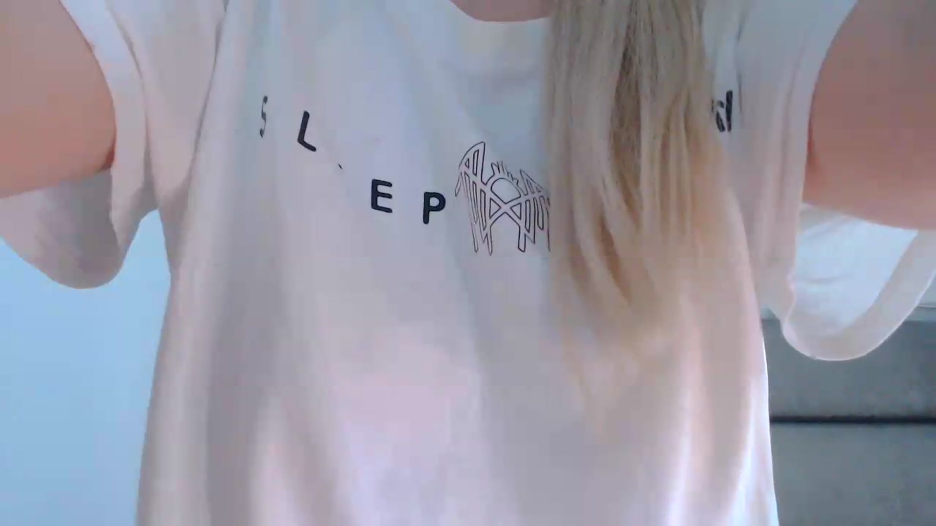 Gallery image thumbnail from AllleeS's myfreecams stream on, 08/22/2026, 12:44 image 7 of 20