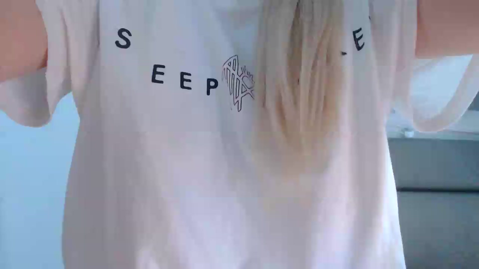 Gallery image thumbnail from AllleeS's myfreecams stream on, 08/22/2026, 12:44 image 19 of 20
