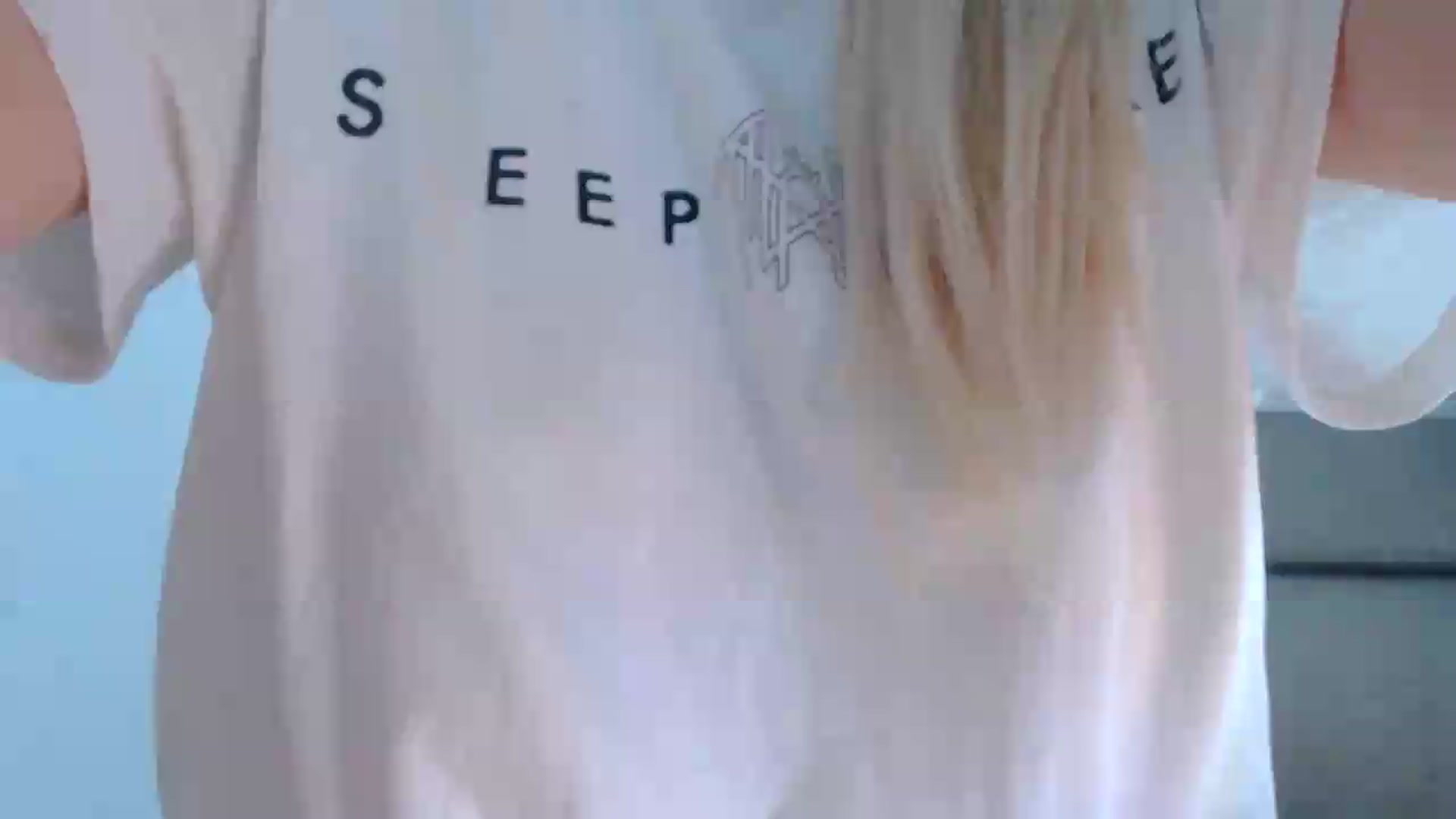 Gallery image thumbnail from AllleeS's myfreecams stream on, 08/22/2026, 12:44 image 12 of 20