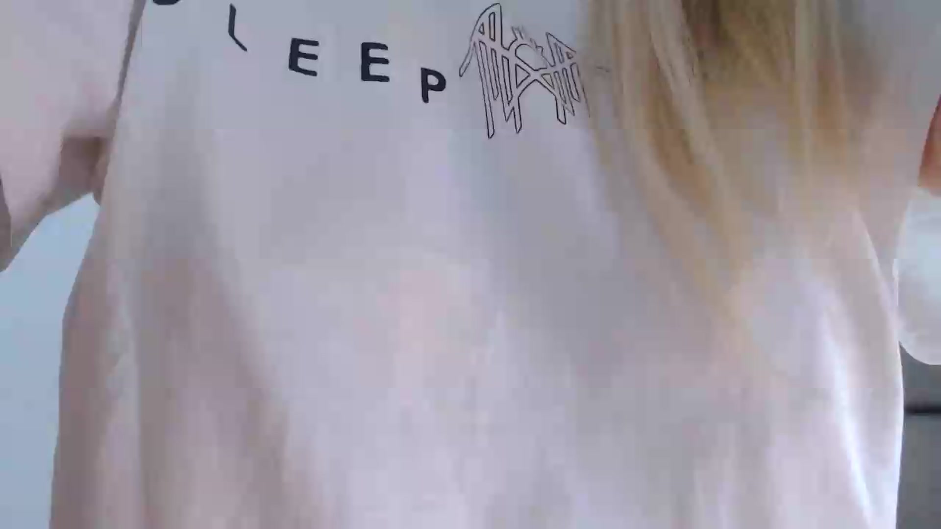 Gallery image thumbnail from AllleeS's myfreecams stream on, 08/22/2026, 14:29 image 2 of 20