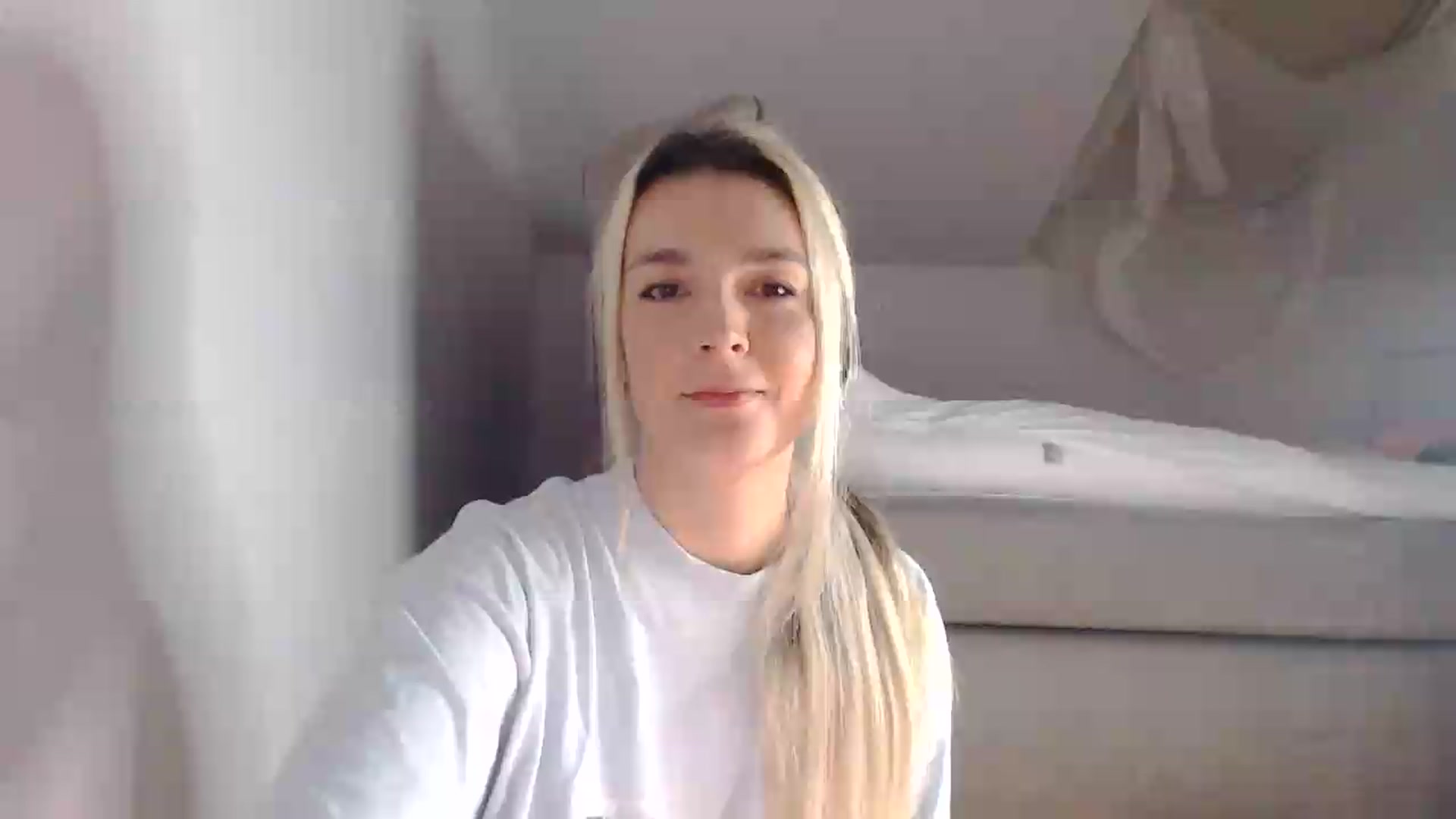 Gallery image thumbnail from AllleeS's myfreecams stream on, 08/24/2026, 12:30 image 1 of 20
