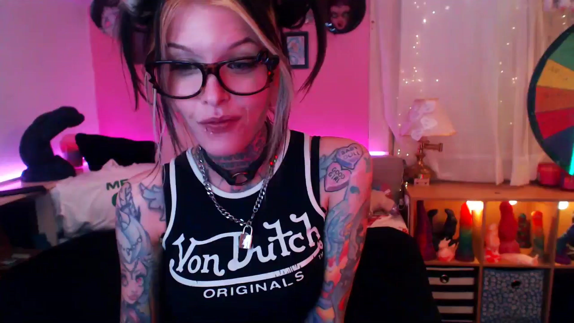 Gallery image thumbnail from AlloyAsh's myfreecams stream on, 02/08/2026, 04:04 image 1 of 20