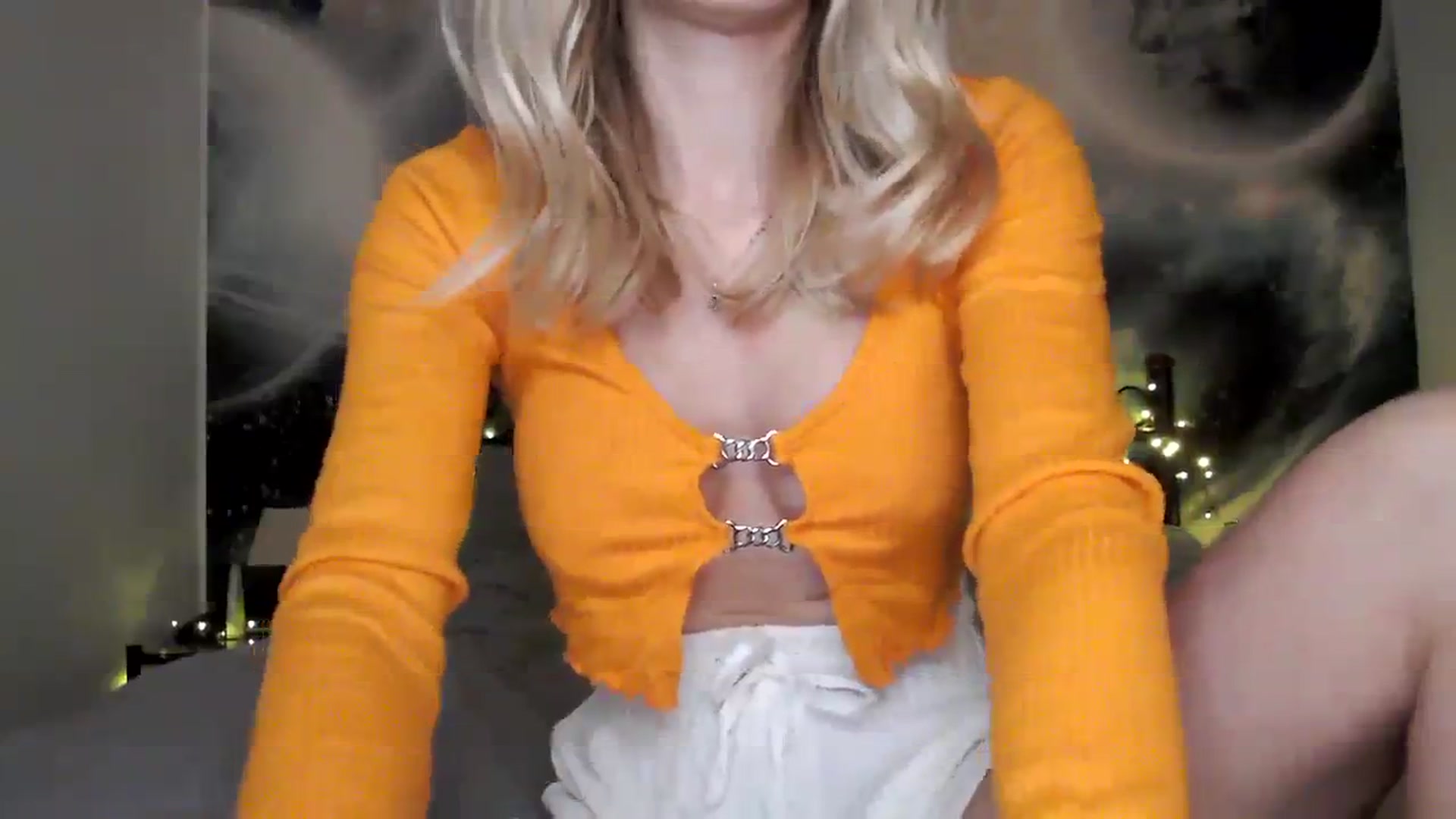 Gallery image thumbnail from Allright's myfreecams stream on, 01/14/2024, 20:53 image 3 of 20