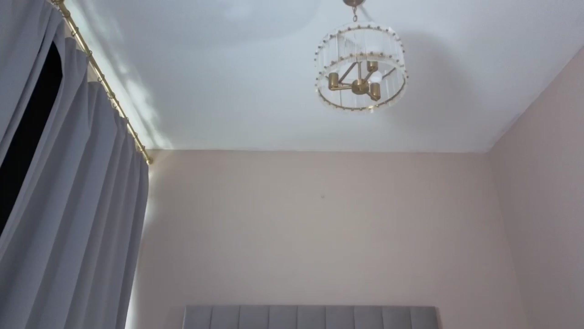 Gallery image thumbnail from AlluringEsme's myfreecams stream on, 06/02/2026, 09:27 image 2 of 20