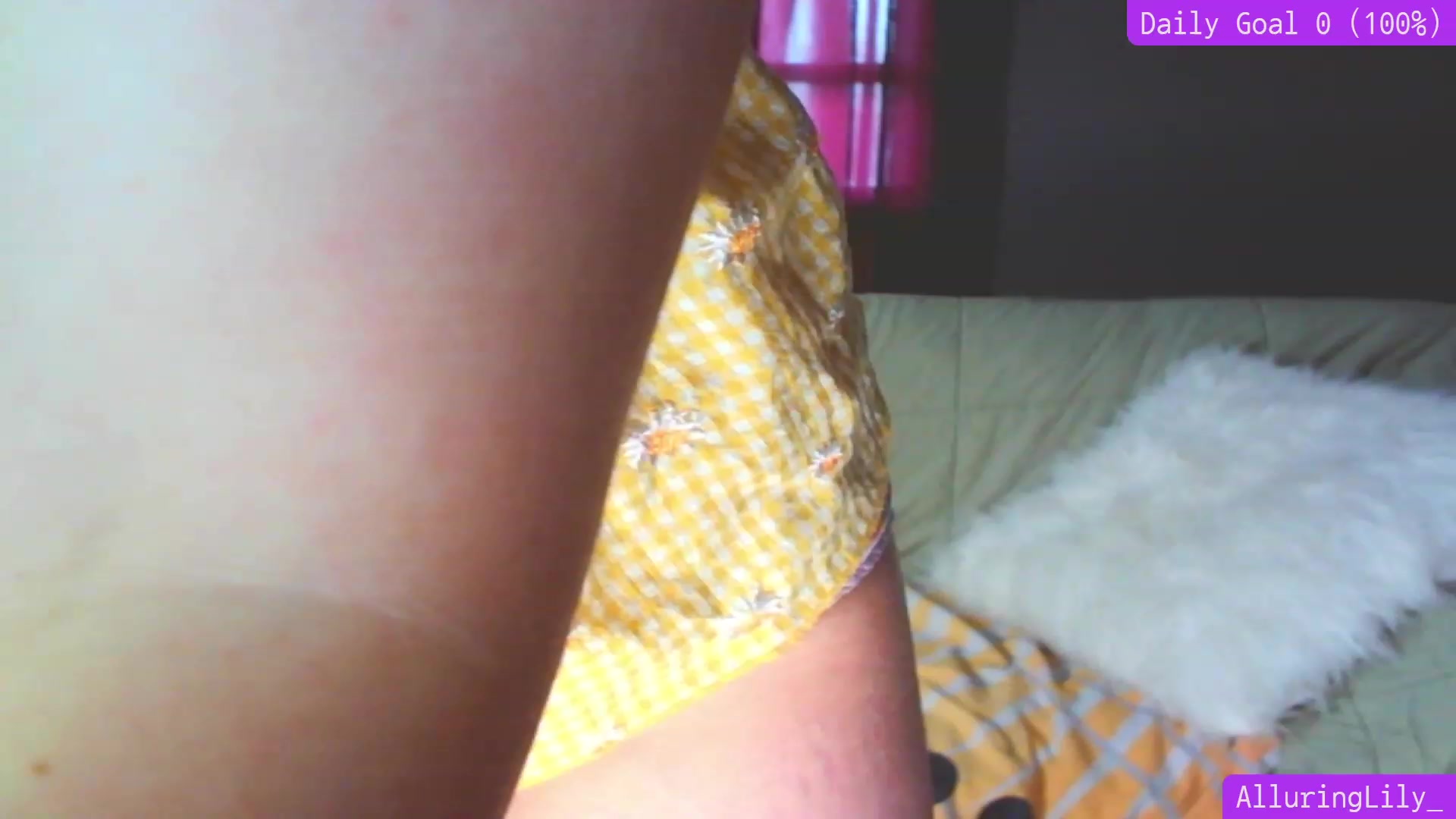 Gallery image thumbnail from AlluringLily_'s myfreecams stream on, 06/09/2023, 22:03 image 10 of 20