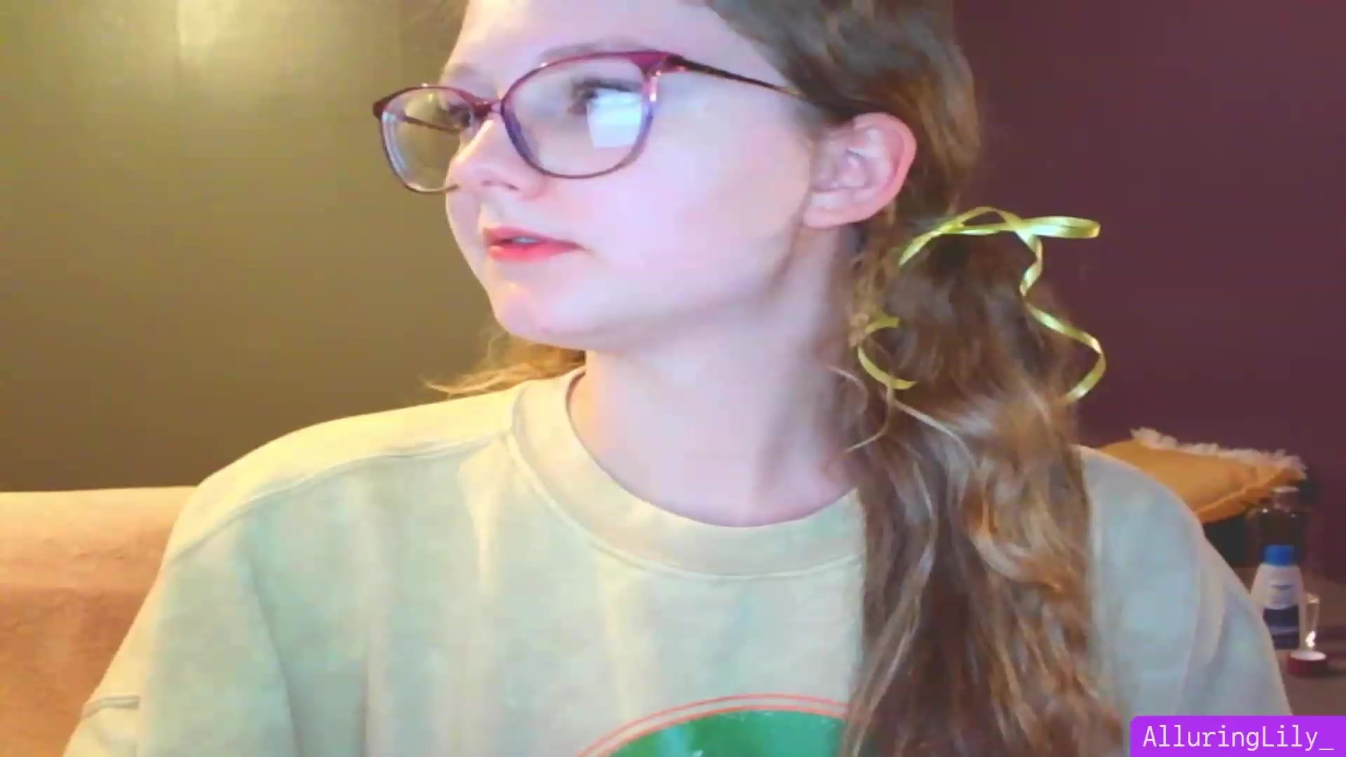 Gallery image thumbnail from AlluringLily_'s myfreecams stream on, 07/12/2023, 06:08 image 17 of 20
