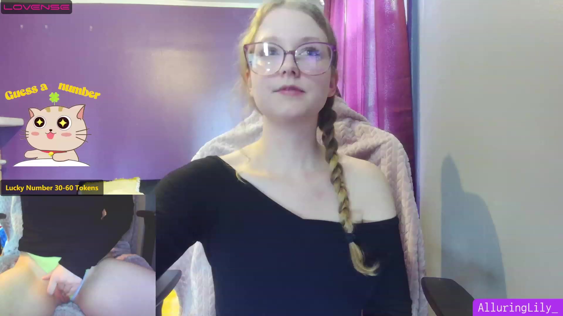 Gallery image thumbnail from AlluringLily_'s myfreecams stream on, 08/09/2023, 20:06 image 4 of 20