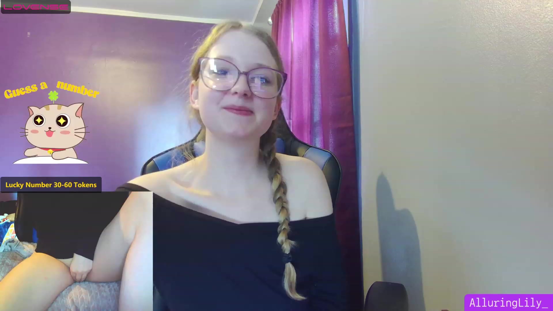 Gallery image thumbnail from AlluringLily_'s myfreecams stream on, 08/09/2023, 20:06 image 18 of 20