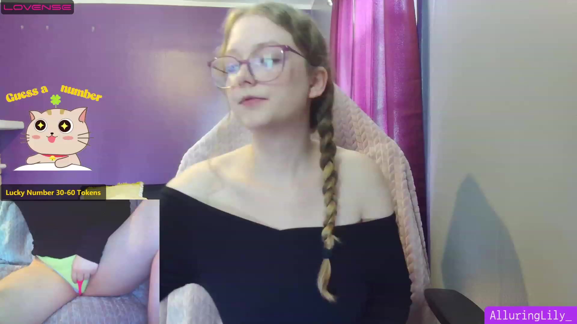 Gallery image thumbnail from AlluringLily_'s myfreecams stream on, 08/09/2023, 20:06 image 1 of 20