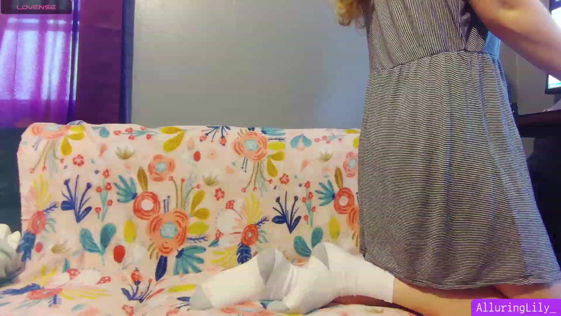 Gallery image thumbnail from AlluringLily_'s myfreecams stream on, 08/21/2023, 23:07 image 4 of 20