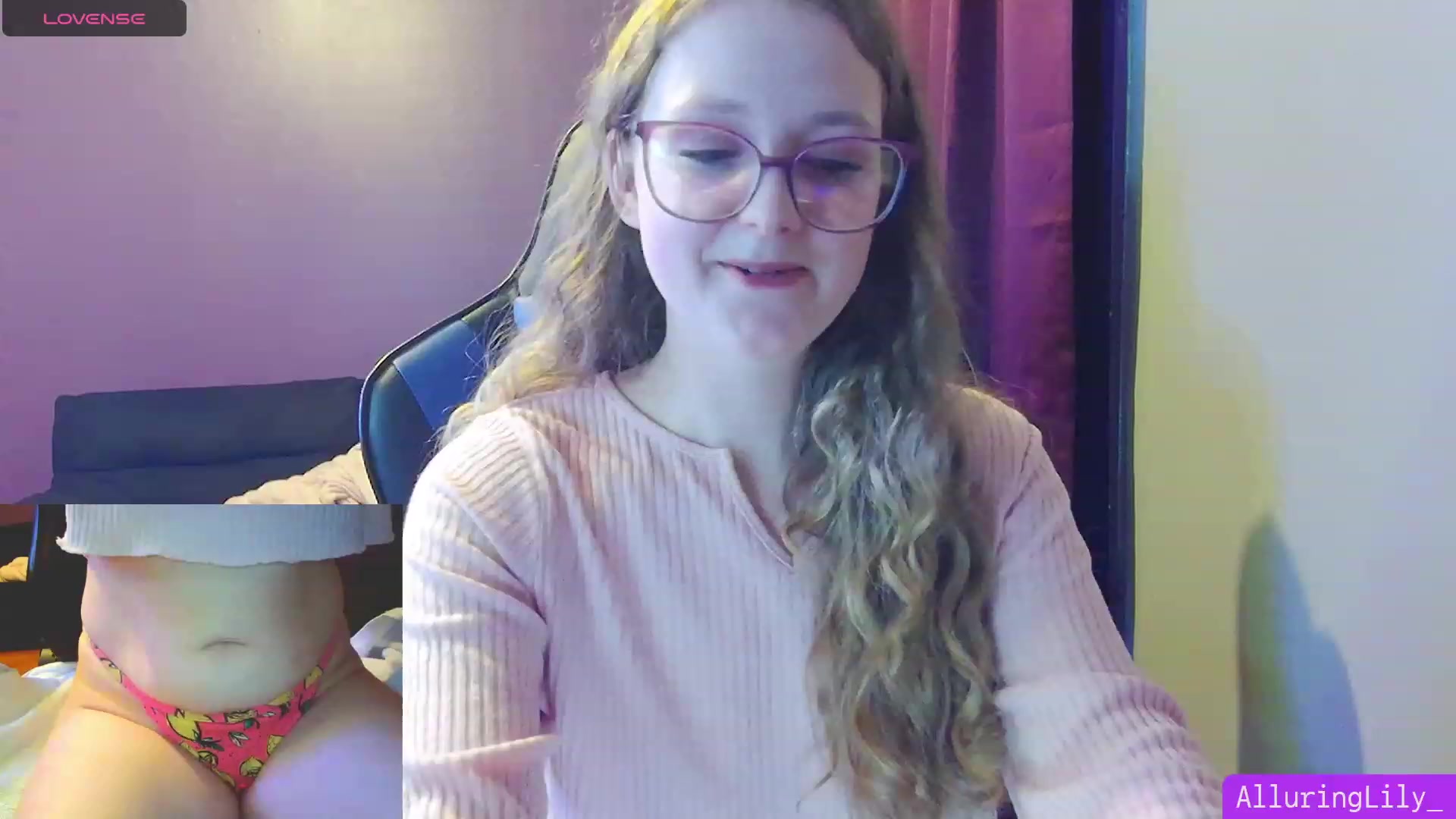 Gallery image thumbnail from AlluringLily_'s myfreecams stream on, 09/01/2023, 02:31 image 19 of 20