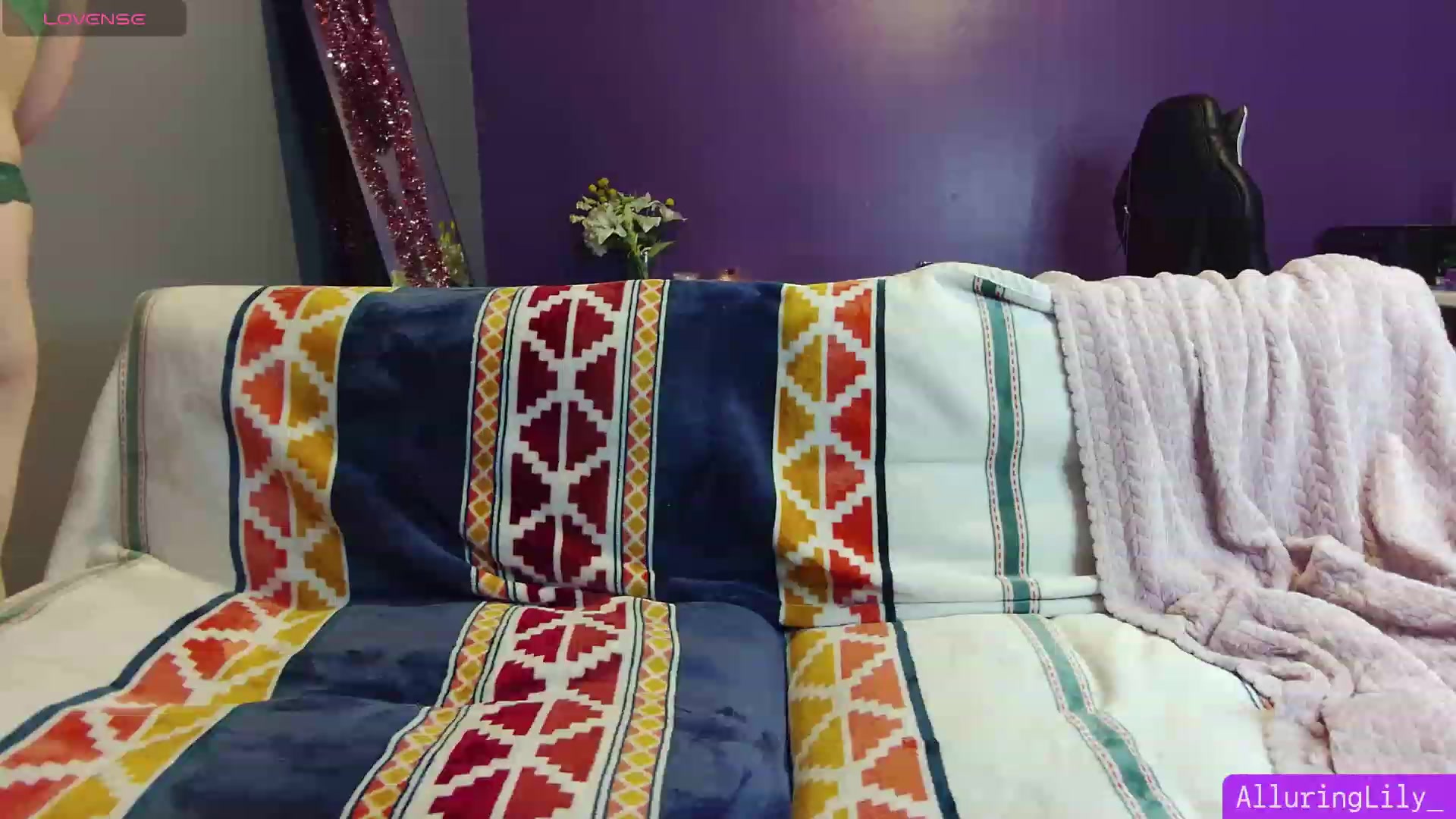Gallery image thumbnail from AlluringLily_'s myfreecams stream on, 12/18/2023, 02:12 image 19 of 20