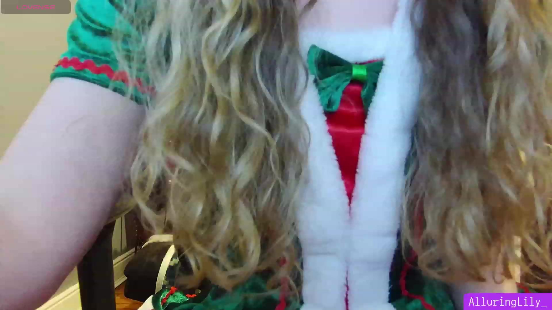 Gallery image thumbnail from AlluringLily_'s myfreecams stream on, 12/25/2023, 06:45 image 16 of 20