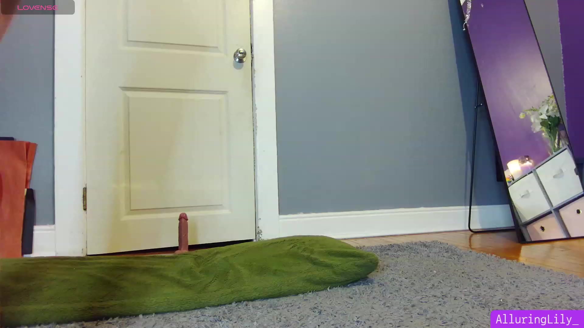 Gallery image thumbnail from AlluringLily_'s myfreecams stream on, 01/08/2024, 04:02 image 7 of 20