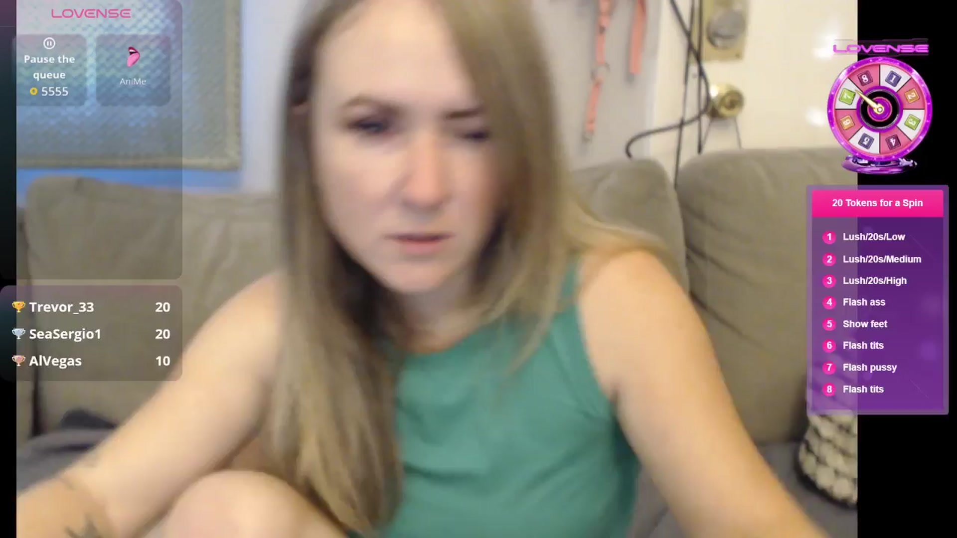 Gallery image thumbnail from Alluringpixie's myfreecams stream on, 11/04/2025, 12:38 image 13 of 20