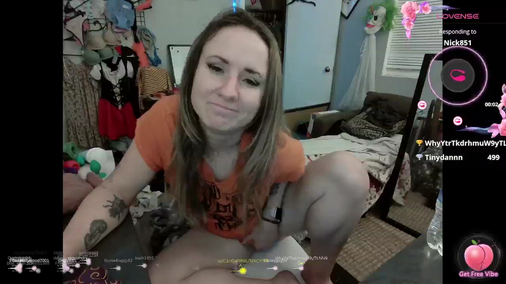 Gallery image thumbnail from Alluringpixie's myfreecams stream on, 12/24/2025, 11:44 image 18 of 20