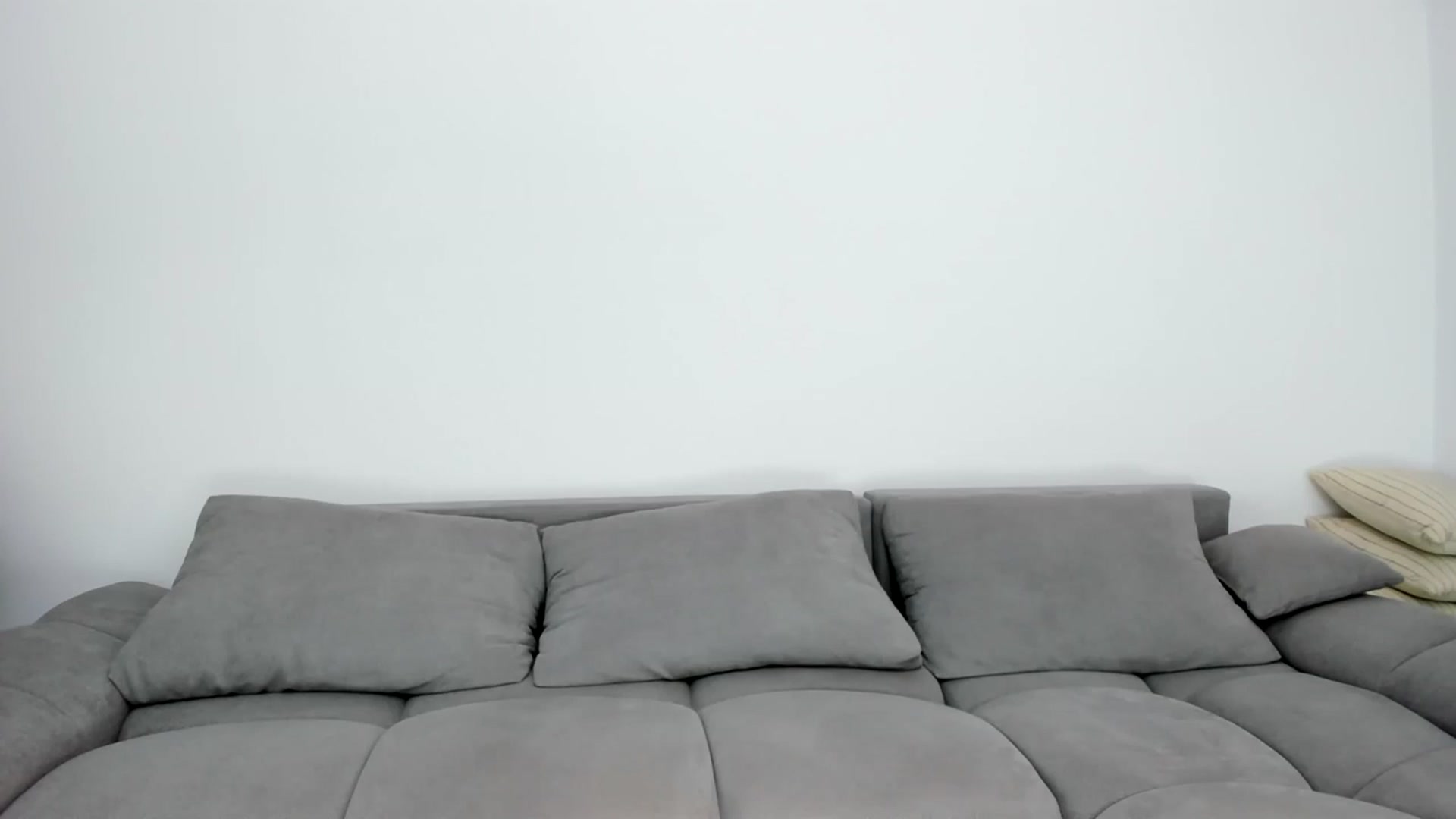 Gallery image thumbnail from Ally1111's myfreecams stream on, 10/18/2023, 19:33 image 3 of 20