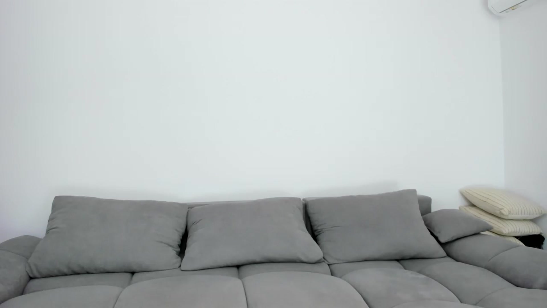 Gallery image thumbnail from Ally1111's myfreecams stream on, 10/21/2023, 17:33 image 20 of 20