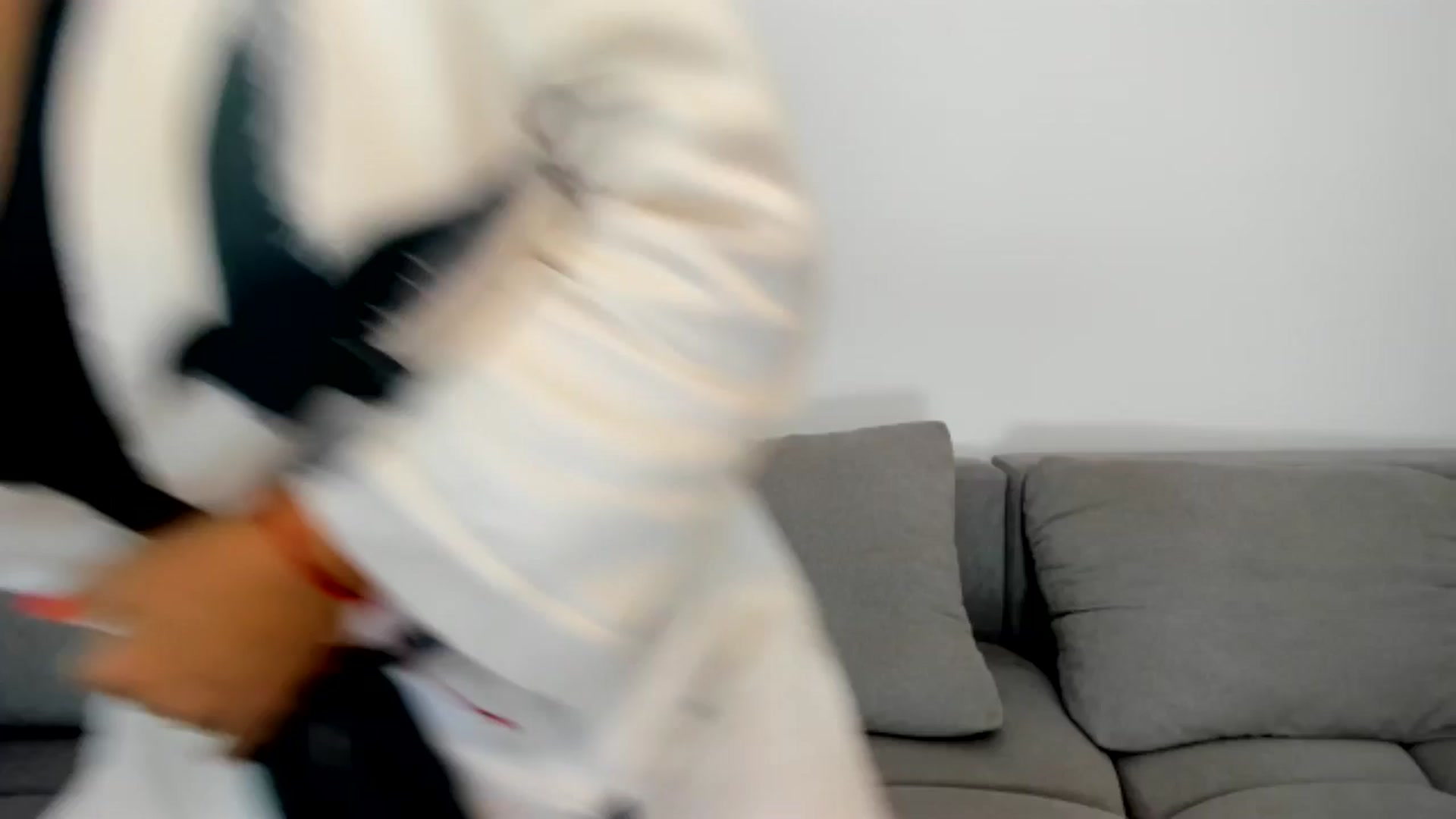 Gallery image thumbnail from Ally1111's myfreecams stream on, 01/22/2025, 18:58 image 7 of 20
