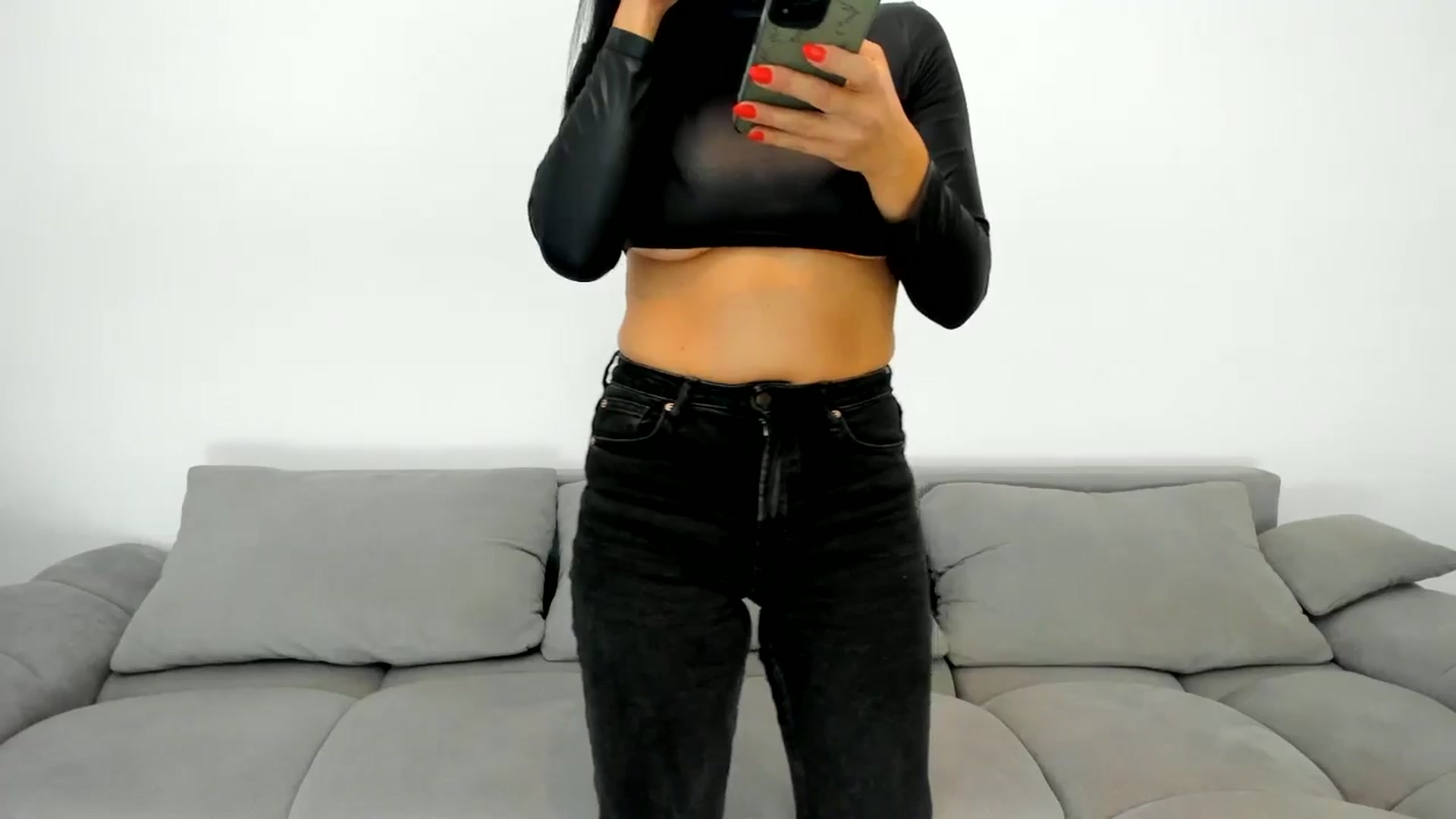 Gallery image thumbnail from Ally1111's myfreecams stream on, 03/17/2025, 20:24 image 11 of 20