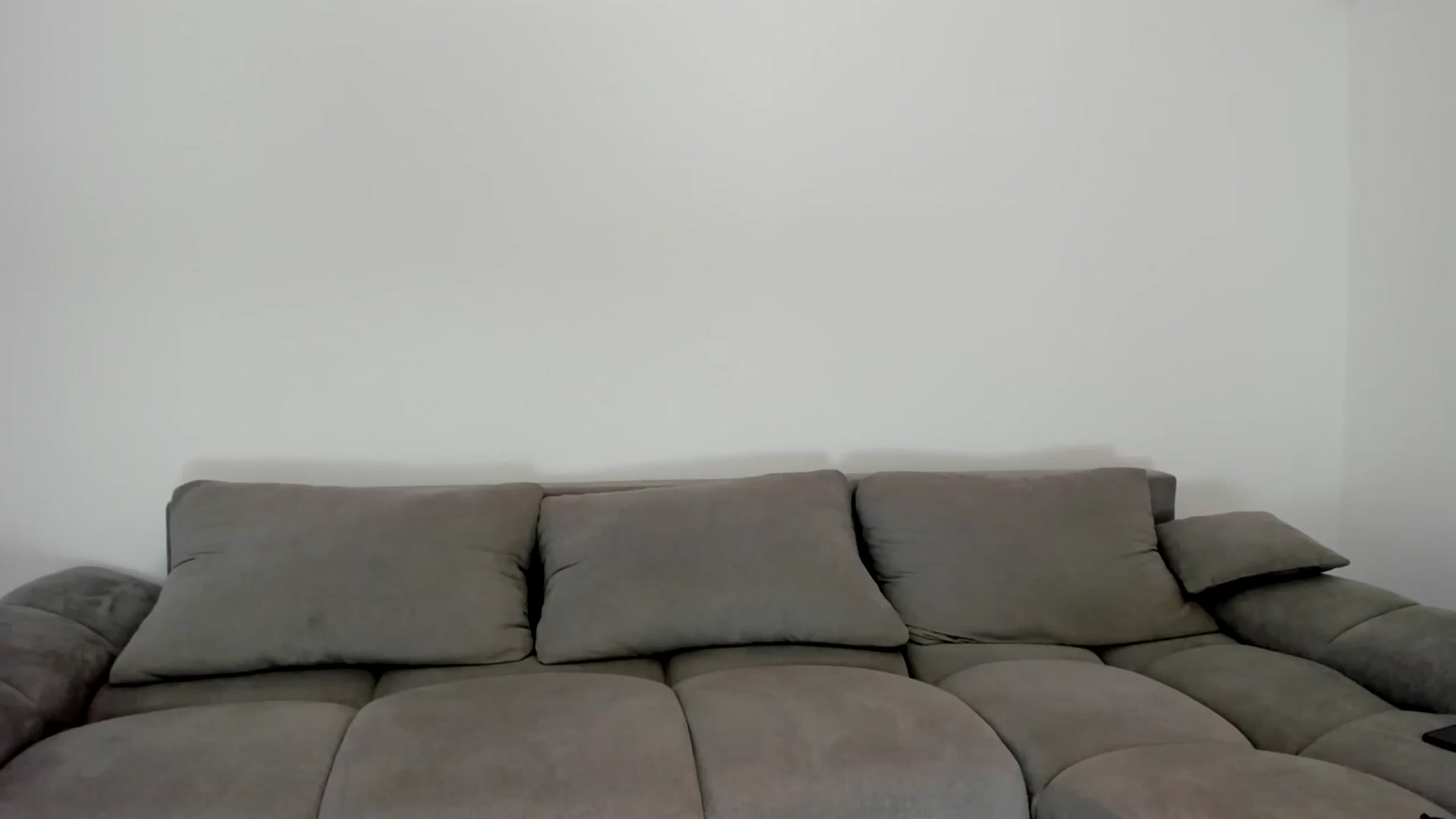 Gallery image thumbnail from Ally1111's myfreecams stream on, 04/10/2025, 20:28 image 18 of 20