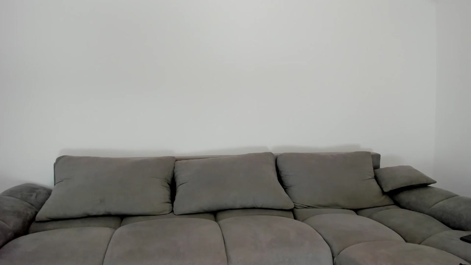 Gallery image thumbnail from Ally1111's myfreecams stream on, 04/10/2025, 20:28 image 19 of 20