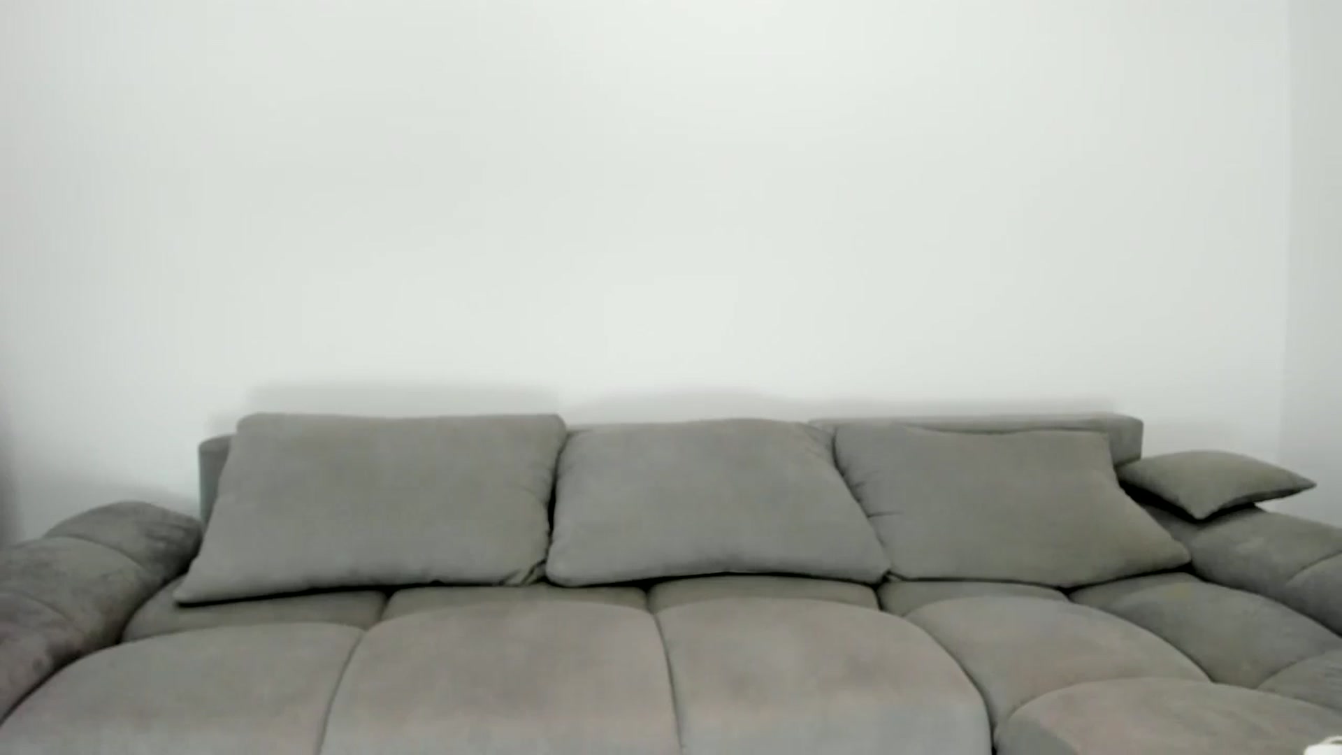 Gallery image thumbnail from Ally1111's myfreecams stream on, 08/27/2025, 19:00 image 6 of 20