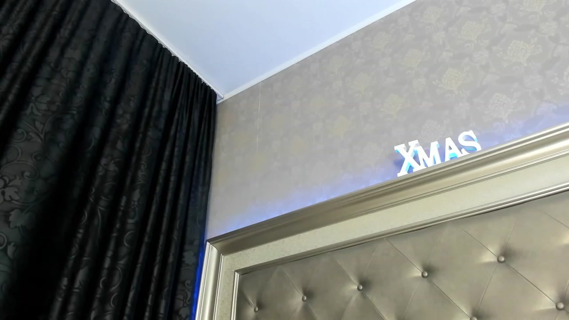 Gallery image thumbnail from AllyPinkLips's myfreecams stream on, 12/19/2022, 01:55 image 14 of 20